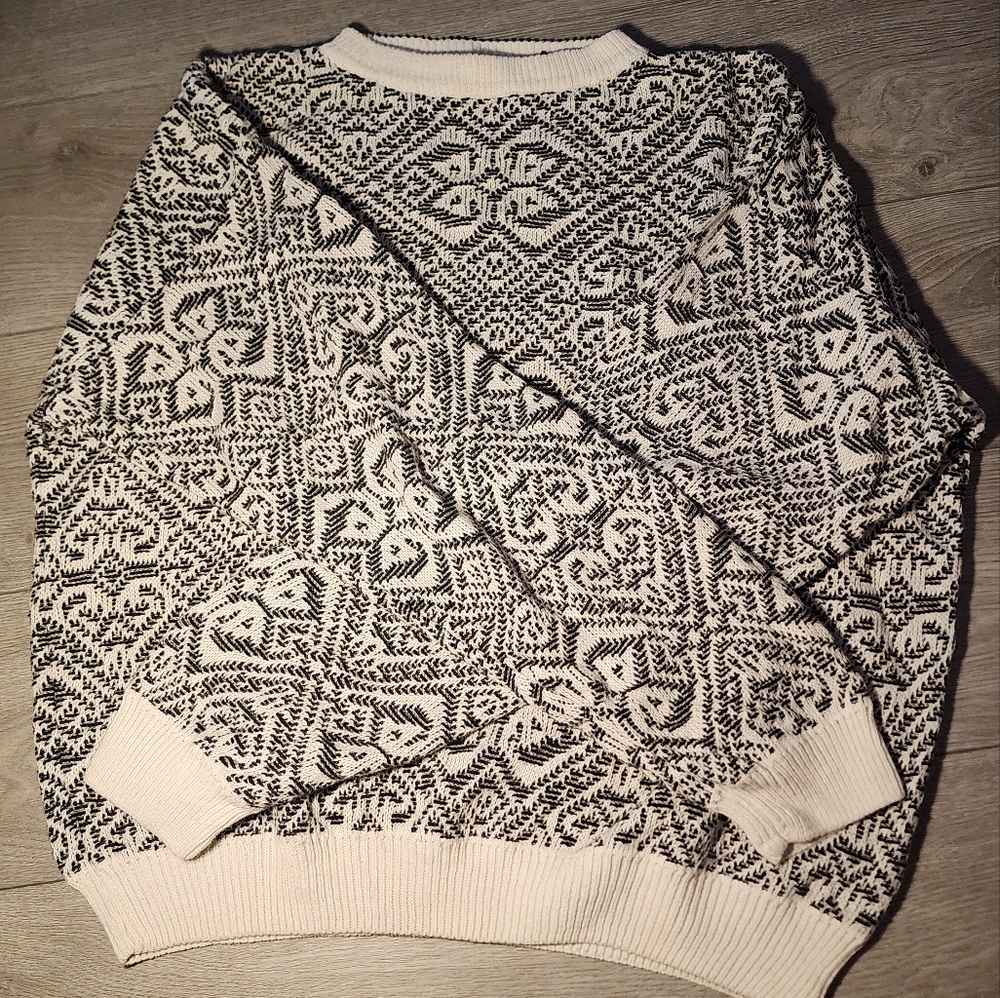GRAPHIX Vintage Sweater - All natural fibers - XL